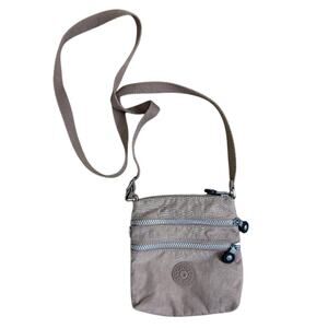 Kipling Tan Nylon Small Crossbody Bag EUC Zip Top Adjustable Straps
